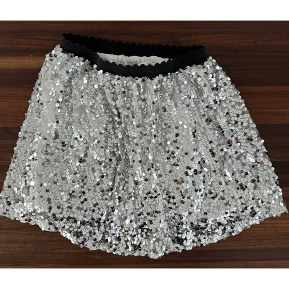 Flofallzique Girls Size 8 Silver Sequined Skirt‎